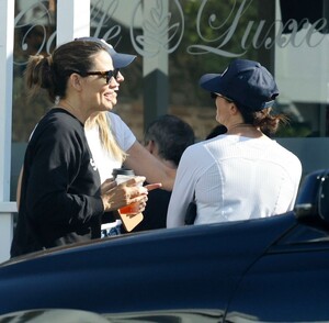 jennifer-garner-enjoys-an-iced-tea-on-a-morning-walk-with-a-friend-in-los-angeles-07-26-2024-1.jpg