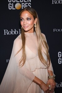 jennifer-lopez-at-golden-globes-announces-the-road-to-the-golden-globes-party-in-toronto-09-07-2024-4.jpg