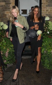 kate-moss-and-lottie-moss-at-the-chiltern-firehouse-in-london-09-05-2024-3.jpg