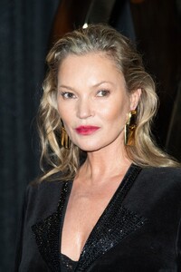 kate-moss-attends-saint-laurent-show-at-paris-fashion-week-09-24-2024-1.jpg