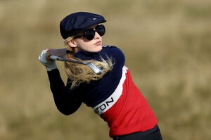 kathryn-newton-swings-into-action-at-alfred-dunhill-links-championship-in-scotland-03-10-2024-10.jpg