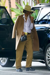 kelly-rowland-arrives-at-beverly-hills-hotel-03-24-2024-6.jpg
