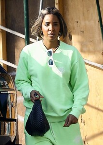 kelly-rowland-out-and-about-in-studio-city-09-13-2024-1.jpg
