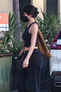 kylie-jenner-at-il-segreto-restaurant-in-los-angeles-09-09-2024-5.jpg