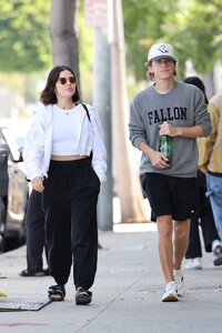 lucy-hale-s-lunch-look-casual-chic-sparks-dating-rumors-in-la-0.jpg