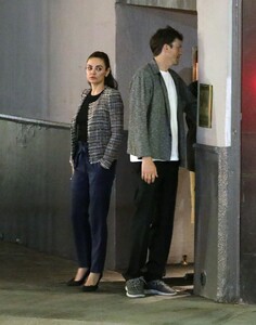 mila-kunis-and-ashton-kutcher-out-for-dinner-with-jordan-masterson-in-los-angeles-05-03-2024-3.jpg