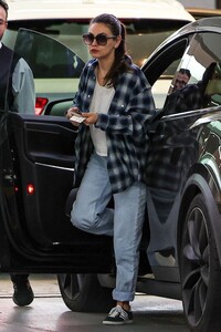 mila-kunis-arrives-at-soho-house-in-west-hollywood-03-16-2024-3.jpg