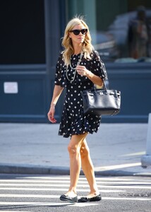 nicky-hilton-out-and-about-in-new-york-09-19-2024-1.jpg
