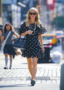nicky-hilton-out-and-about-in-new-york-09-19-2024-2.jpg