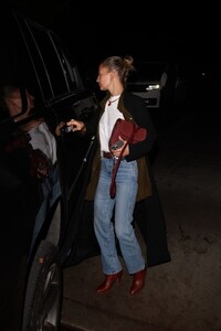 nicole-richie-out-for-dinner-at-matsuhisa-in-beverly-hills-08-17-2024-5.jpg