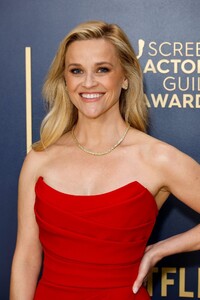 reese-witherspoon-at-30th-annual-screen-actors-guild-awards-in-los-angeles-02-24-2024-0.jpg