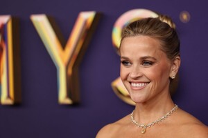 reese-witherspoon-at-76th-emmy-awards-at-peacock-theatre-in-los-angeles-09-15-2024-4.jpg