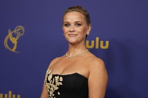 reese-witherspoon-at-76th-emmy-awards-at-peacock-theatre-in-los-angeles-09-15-2024-5.jpg