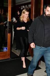 reese-witherspoon-leaves-cipriani-in-beverly-hills-02-08-2024-5.jpg