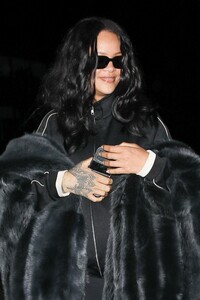 rihanna-leaves-giorgio-baldi-in-santa-monica-09-28-2024-4.jpg