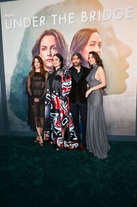 riley-keough-at-under-the-bridge-premiere-in-los-angeles-04-15-2024-6.jpg