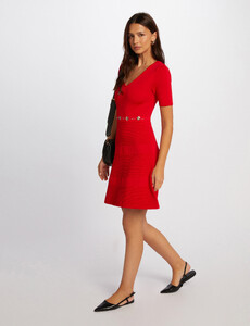 robe-tricot-courte-trapeze-rouge-femme-vue1-32536300995140500.jpg