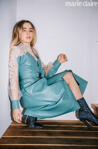 sabrinacarpenter-daily_28629.jpg