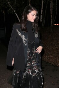 selena-gomez-arrives-at-netflix-special-screening-of-emilia-perez-in-london-10-12-2024-1.jpg