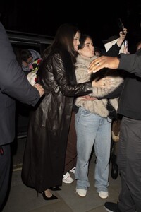 selena-gomez-arrives-back-at-her-hotel-in-london-10-10-2024-5.jpg
