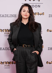selena-gomez-at-deadline-contenders-in-london-10-12-2024-9.jpg