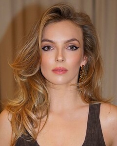 2024-11-06 08.09.15 3495292480673882736.jpg