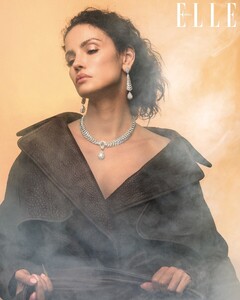 [2024.10.21] elle_arabia_464061626_27381707661474979_5206875695860434663_n.jpg