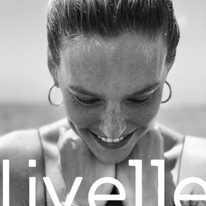 [2024.10.28] livelle_464819085_1249230333072404_467961312125479761_n.jpg