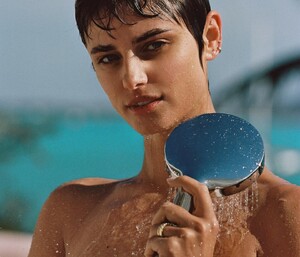 [2024.11.04] lavarice.swim_465649393_565020982712022_1609024317699918631_n.jpg