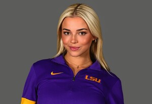 [2024.11.05] livvydunne_465807666_978247504131401_615855441045256868_n.jpg