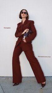 [2024.11.08] carmellarose_466394539_1072316957714076_4505837924229760265_n.jpg