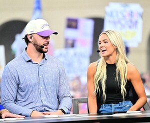 [2024.11.09] lsufootball_466221808_1113737240468606_1843683309822559248_n.jpg