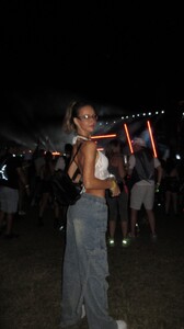 [2024.11.09] rachelc00k_466253654_1772909040113257_7945648508475575981_n.jpg