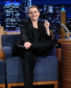 [2024.11.12] fallontonightbts_466733466_504685925902737_887067302199511898_n.jpg