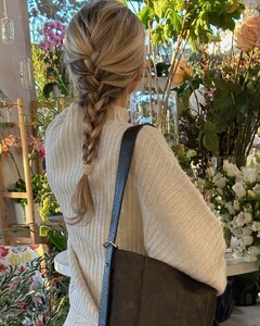 [2024.11.12] hannahg11_466365699_1284146969437304_6976613291906308562_n.jpg