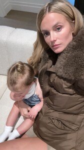 [2024.11.17] katelove_467649457_883193140632270_7966318420451369426_n.jpg