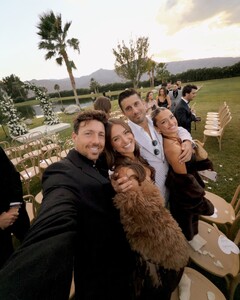 [2024.11.18] helenowen_467424373_539530185534965_4984372227498864635_n.jpg