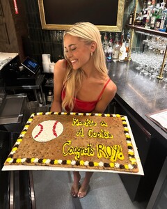 [2024.11.19] livvydunne_467721317_1063704962166626_6039195082827443272_n.jpg