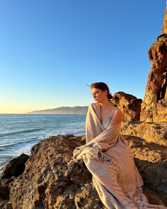 [2024.11.22] raymariemorris_468126604_18467986759035034_3657661843657156123_n.jpg