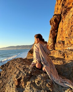 [2024.11.22] raymariemorris_468243121_18467986780035034_3564671212200354684_n.jpg