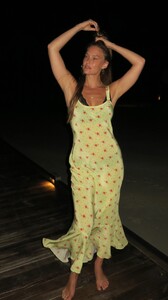 [2024.11.25] barrefaeli_468384604_18475026748041153_8438455057404413680_n.jpg