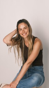 [2024.11.26] barrefaeli_s468226371_18475226020041153_333869922498656733_n.jpg
