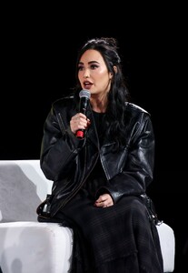 536486492_demi-18.jpg