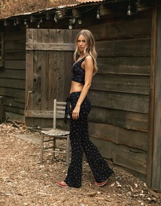 ANITABRATOP_BUNNYBOOTYPANT_HYNT_2_1800x (1).jpg