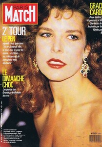 Caroline Grimaldi-Paris Match-França-3.jpg