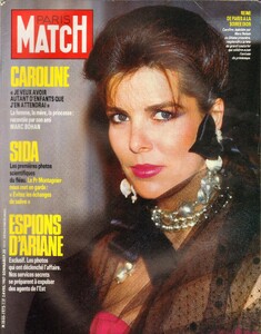 Caroline Grimaldi-Paris Match-França-6.jpg