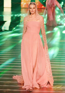 ELIESAAB_1001Seasons_LOOK14_1296x.jpg