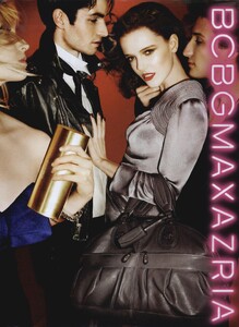 Faena_BCBG_MaxAzria_Fall_Winter_2009_10_02.thumb.jpeg.b711c67ba5c69df14af539be9bf7c528.jpeg