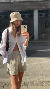 Josephine Skriver - TikTok 94.jpg