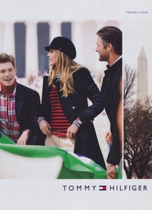 Poynter_Tommy_Hilfiger_Fall_Winter_2009_10_03.thumb.jpeg.2c0bdf5f1d2293ebab10e3589b2dee1d.jpeg